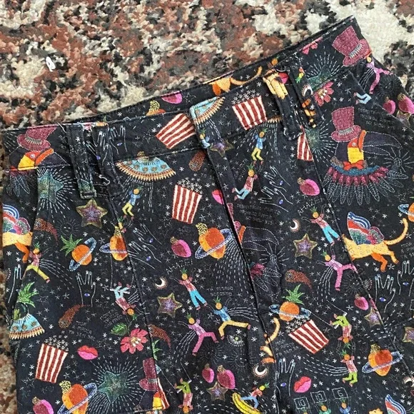 FARM Rio Multicolor Patterned Pants - Picture 2 of 5